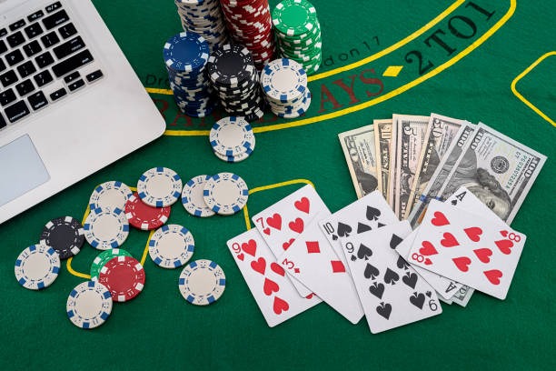 Live dealer at roulette table with multiple players chatting in real time